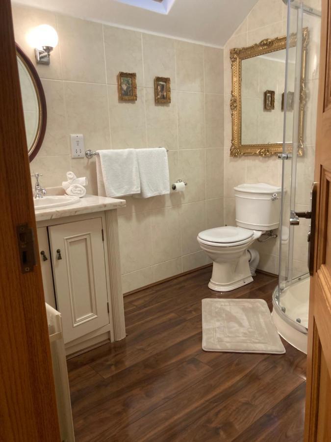 Barrow Lodge Тралий Екстериор снимка